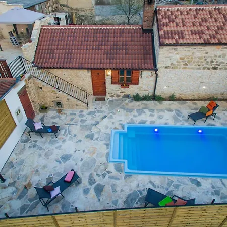 Near Vrana And Adriatic Sea Tatil Evi Benkovac